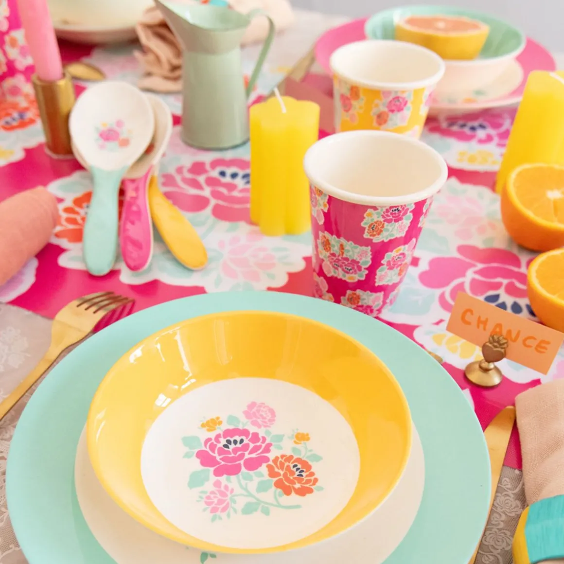 Assiette creuse en mélamine à fleurs jaunes Datcha