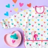Bavoir tablier manches longues multicœurs 1-3 ans