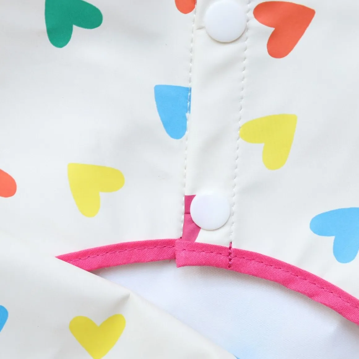 Bavoir tablier manches longues multicœurs 1-3 ans