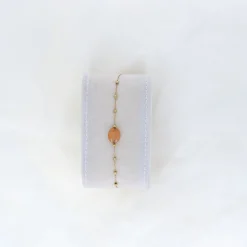 Bracelet doré pierre orangée