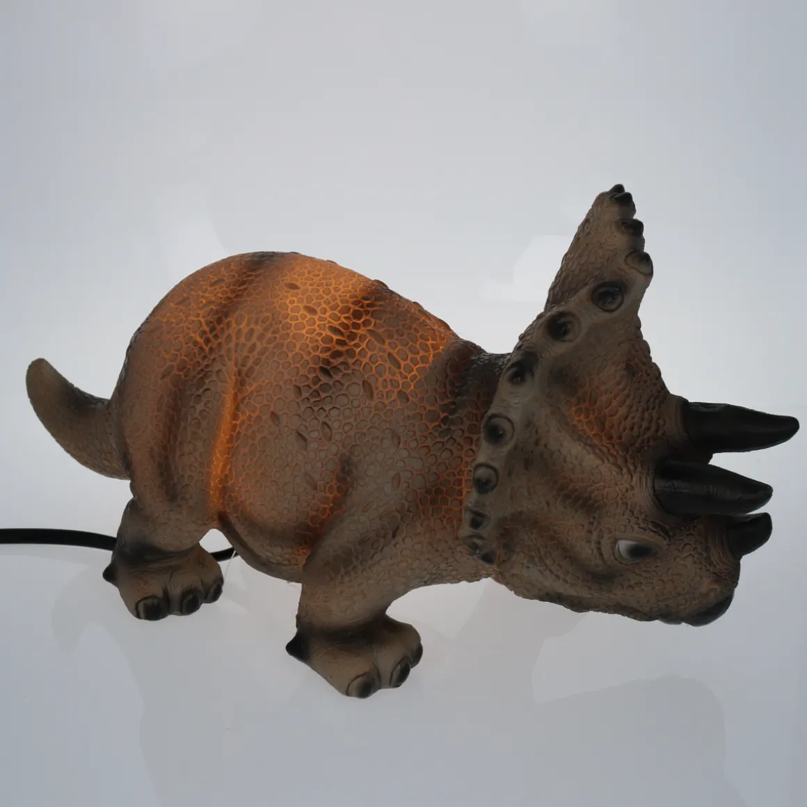 Lampe veilleuse dinosaure