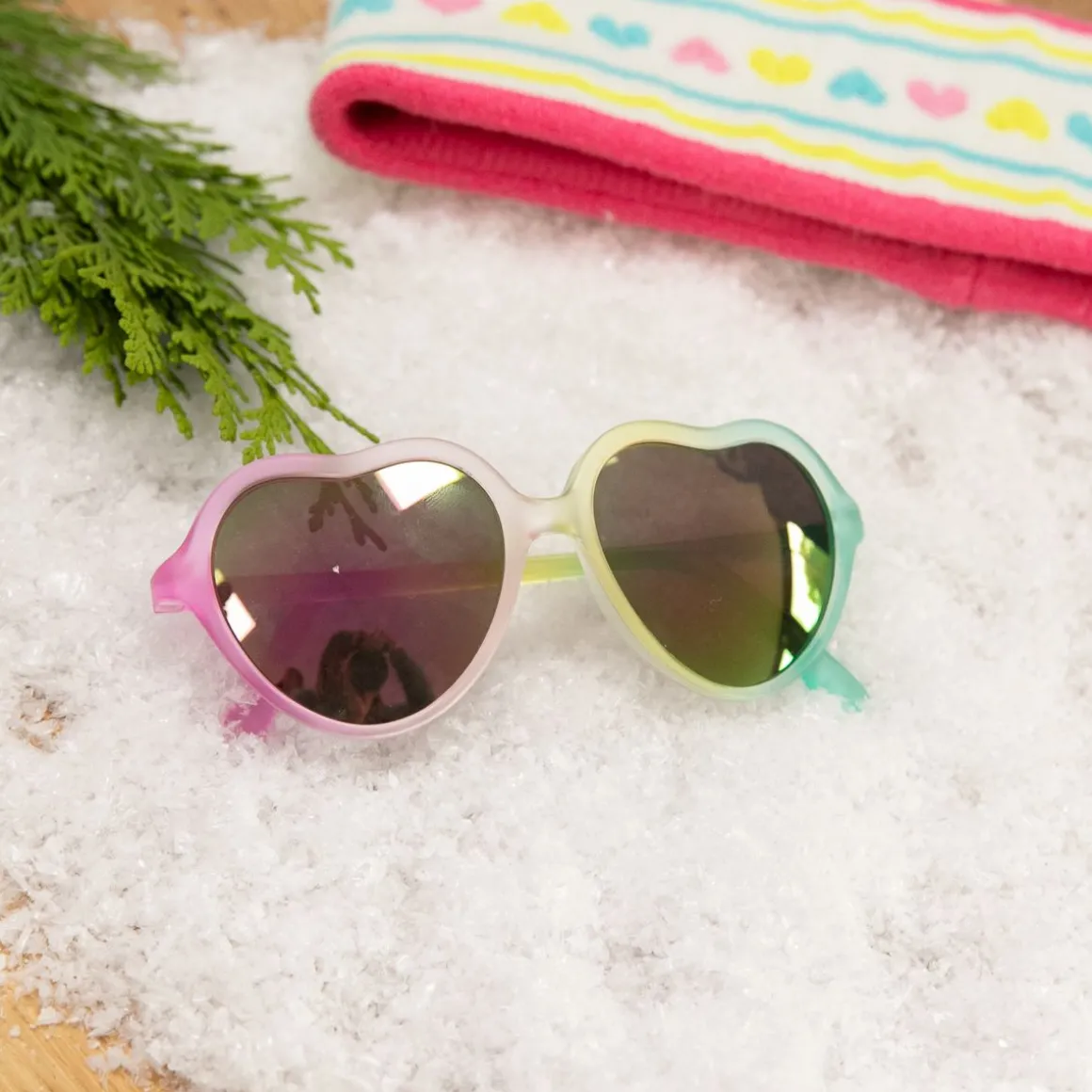 Lunettes de soleil cœurs arc-en-ciel