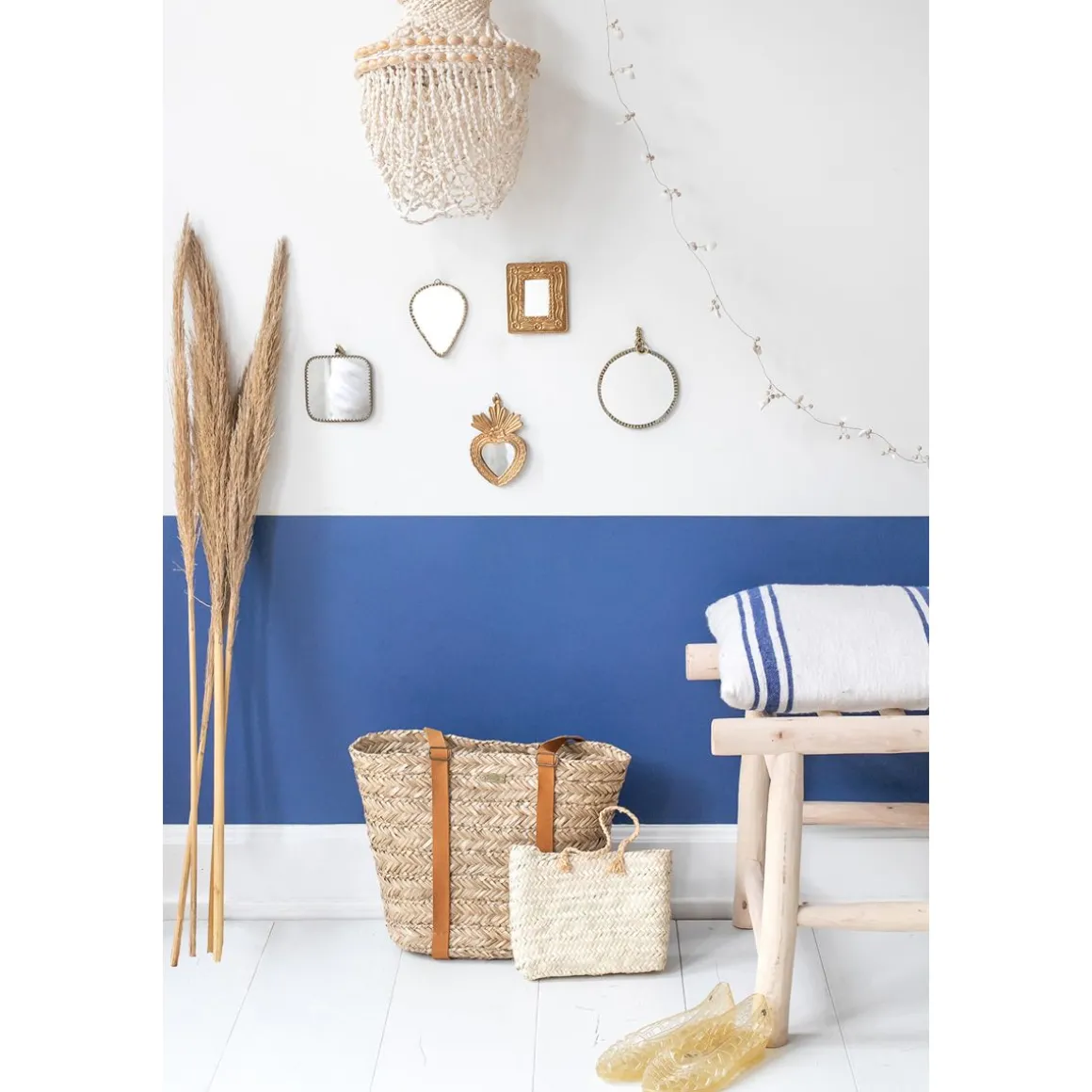 Suspension en véritable coquillages